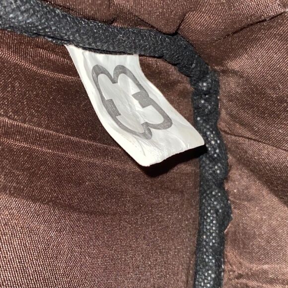 Chocolate Brown Patent Leather Handbag - Picture 4 of 11